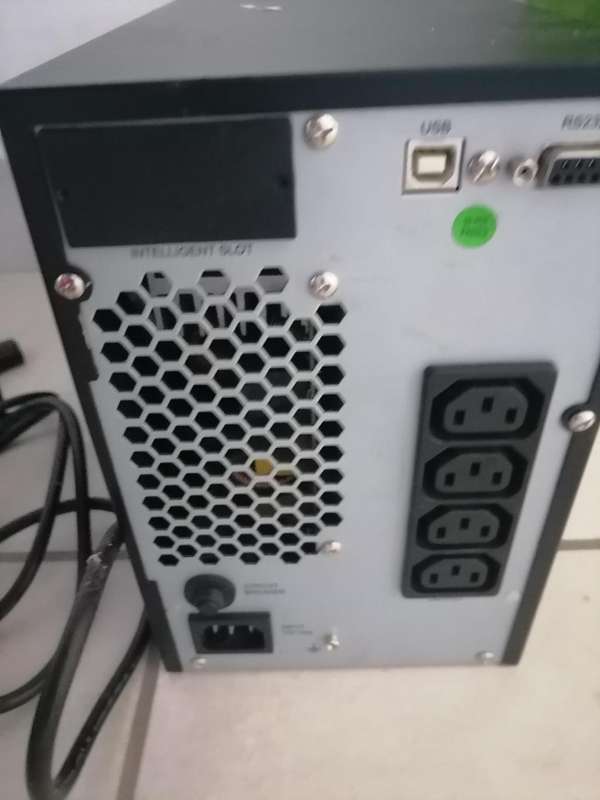 *MONTH END DEAL*R30 FREIGHT*FSP CHAMP 2000VA 1800W UPS WITH POWERS CORDS*R5700 ON BOBSHOP**