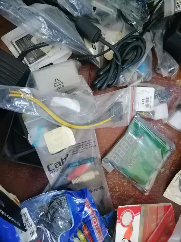 *COMPUTER SHOP LIQUIDATION*HUGE LOT OF NEW AND USED PC CABLES,ADAPTERS AND LOTS MORE