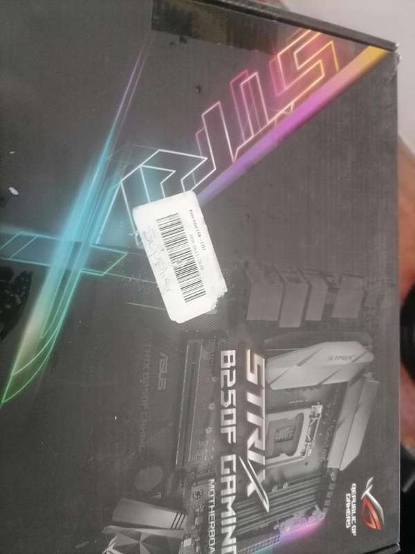 *FLASH FRIDAY DEAL*R30 FREIGHT*ASUS ROG STRIX B250 GAMING MOTHERBOARD*UNTESTED*