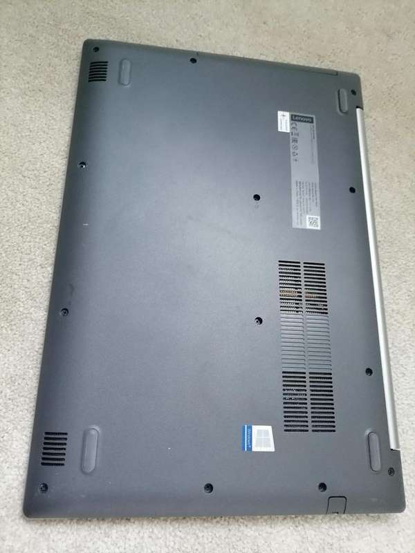 *GRAB THIS AWESOME DEAL*IMMACULATE LENOVO IDEAPAD 330 LAPTOP WITH CHARGER*R6500 RETAIL**