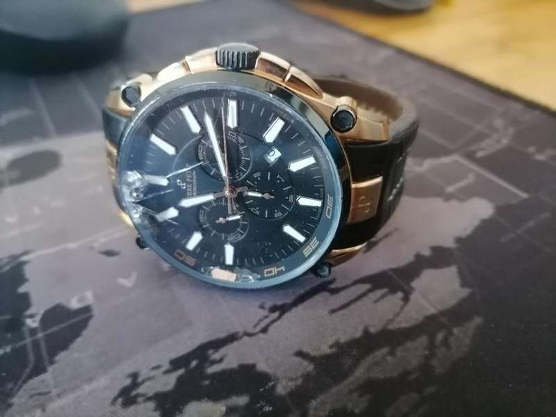 **EASTER SPECIAL**R30 FREIGHT*JACQUES LEMANS PIERRE PETIT WATCH*CRACKED GLASS*WAS R8000 NEW**