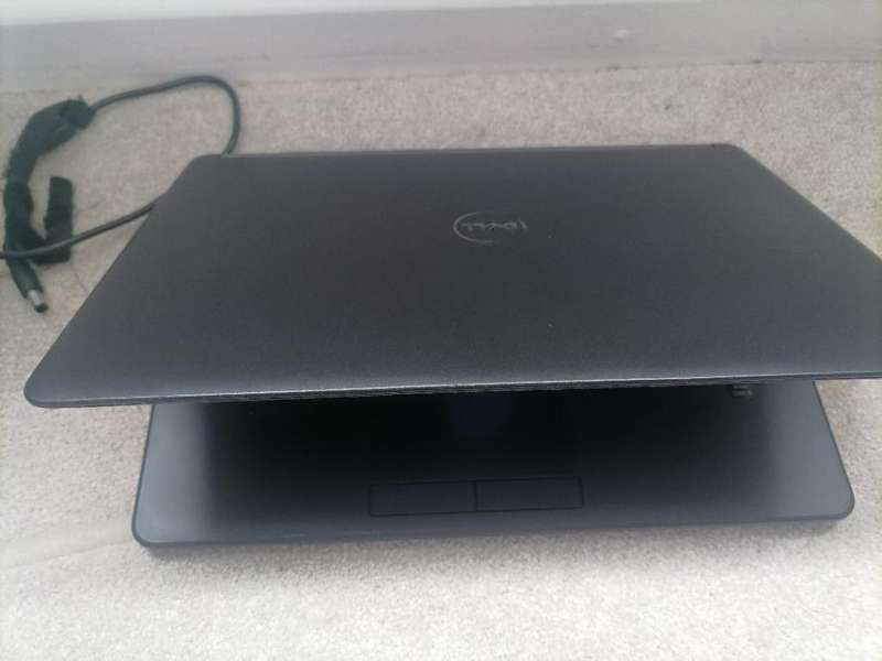 **EASTER SPECIAL* DELL LATITUDE I5 5TH GEN,500GB SSD, 8GB RAM, ORIGINAL CHARGER,BATTERY 100%**