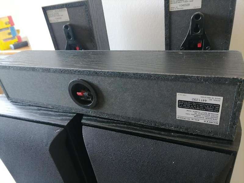 SONY DH500 FULL SURROUND SOUND SYSTEM WITH REMOTE/AMP,POWERED SUB