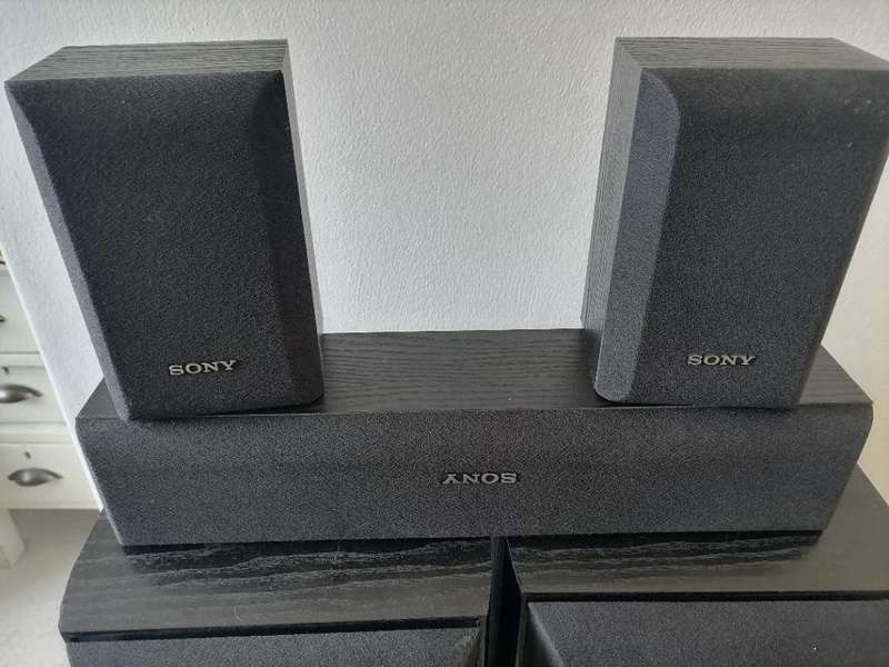 SONY DH500 FULL SURROUND SOUND SYSTEM WITH REMOTE/AMP,POWERED SUB