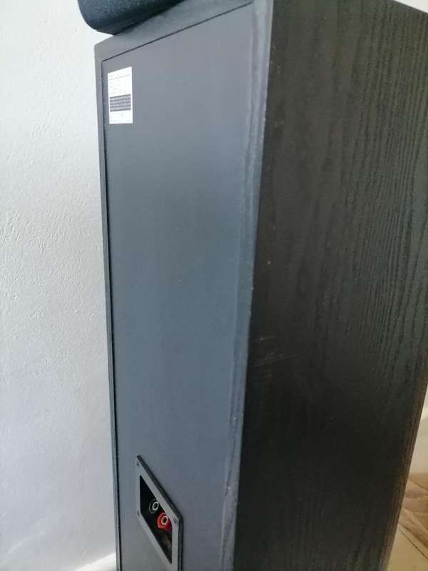SONY DH500 FULL SURROUND SOUND SYSTEM WITH REMOTE/AMP,POWERED SUB
