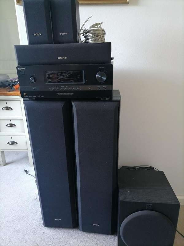 SONY DH500 FULL SURROUND SOUND SYSTEM WITH REMOTE/AMP,POWERED SUB