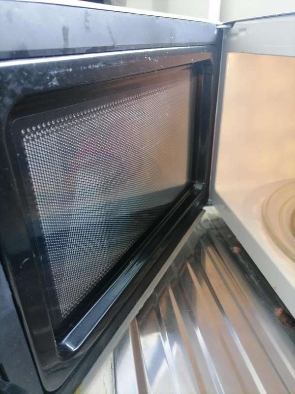 LOGIC 30L MICROWAVE