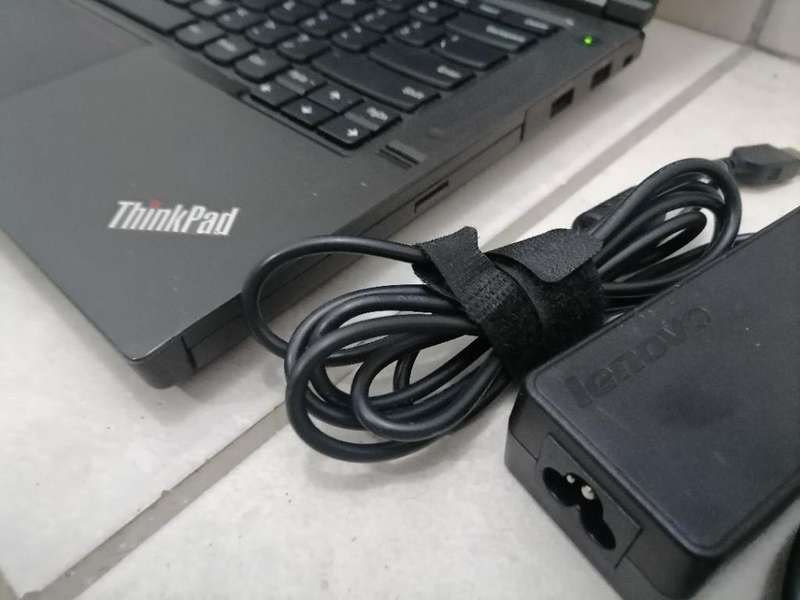 LENOVO T440 I5 4TH GEN,8GB RAM, 500GB HDD, LAPTOP EXCELLENT CONDITION, BATTERY NOT GOOD