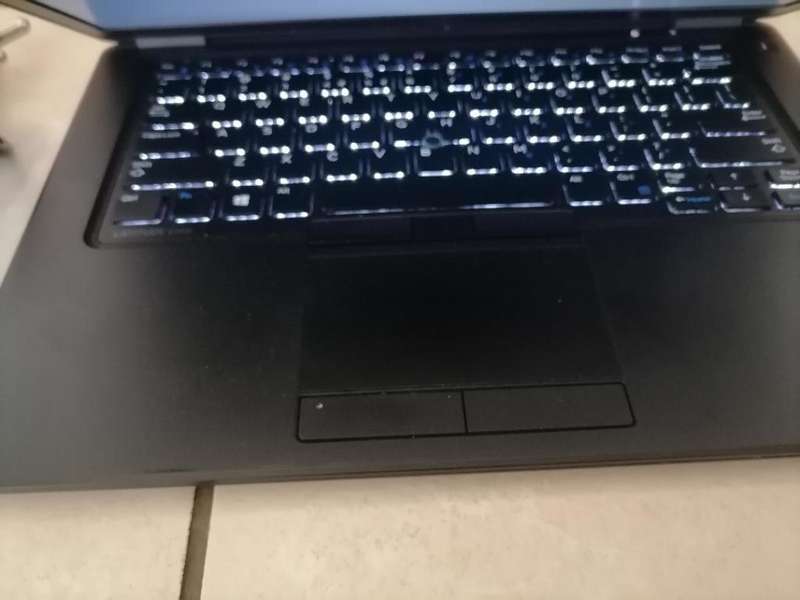 i5 DELL LATITUDE E7450 5TH GEN, 8GB RAM, 500GB HDD, BATTERY 100%,W10/OFFICE ORIGINAL CHARGER