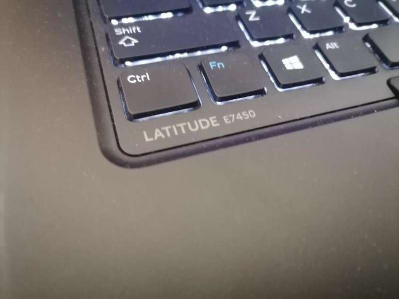 i5 DELL LATITUDE E7450 5TH GEN, 8GB RAM, 500GB HDD, BATTERY 100%,W10/OFFICE ORIGINAL CHARGER