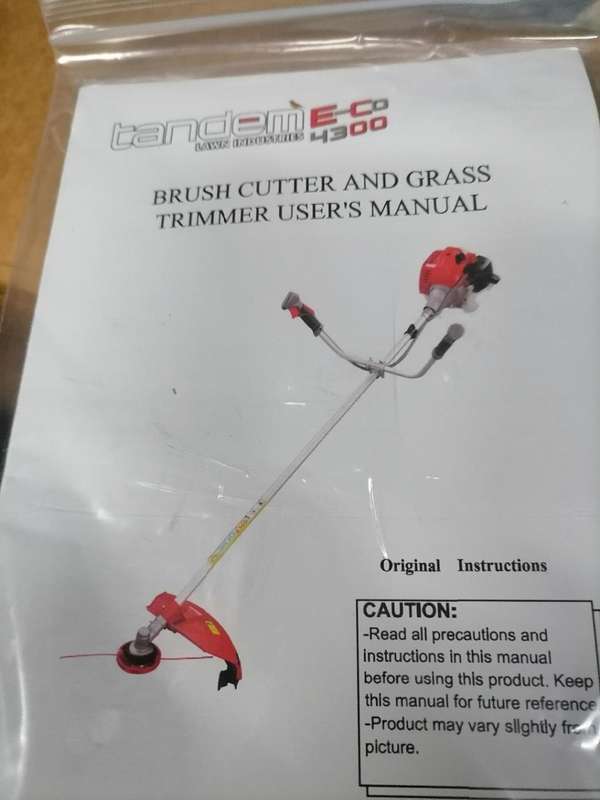 BRAND NEW TANDEM 43CC PETROL BRUSH CUTTER+HARNESS+ACCESSORIES IN BOX