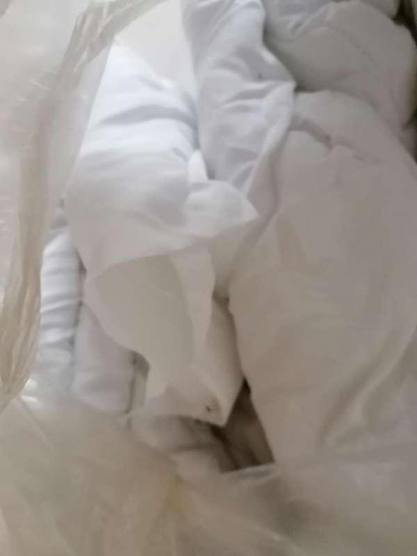 LOT OF 4 X DUVET/COMFORTERS. ONE BID FOR THE LOT**