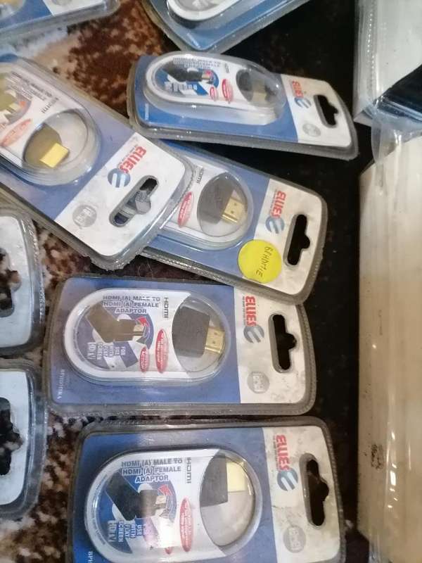 LOT OF NEW ELLIES ELECTRONICS