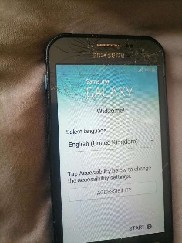 SAMSUNG XCOVER 3