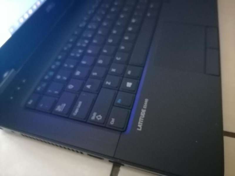 *I5 4TH GEN DELL LATITUDE E5440 LAPTOP,4GB RAM, 500GB HDD,SIM CARD SLOT,CHARGER**