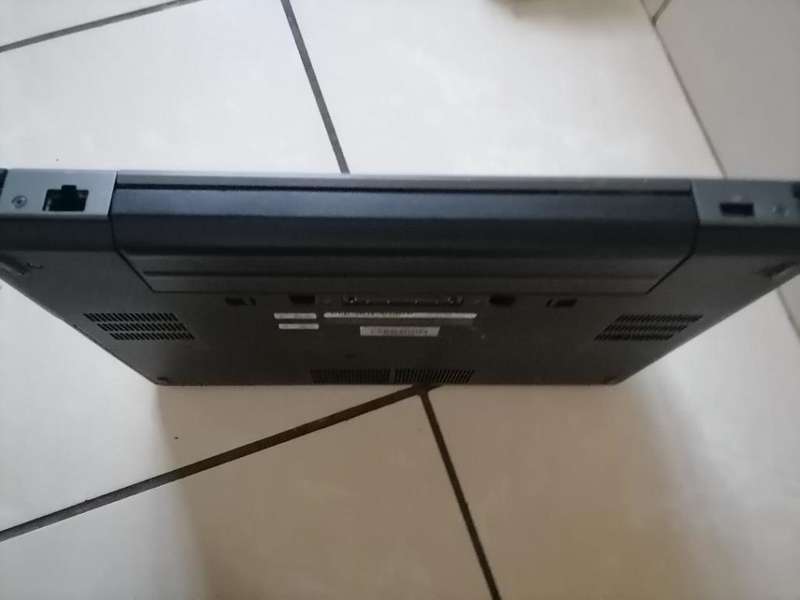 *I5 4TH GEN DELL LATITUDE E5440 LAPTOP,4GB RAM, 500GB HDD,SIM CARD SLOT,CHARGER**