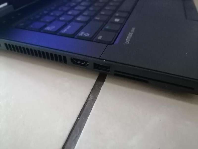 *I5 4TH GEN DELL LATITUDE E5440 LAPTOP,4GB RAM, 500GB HDD,SIM CARD SLOT,CHARGER**