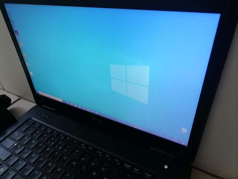 *I5 4TH GEN DELL LATITUDE E5440 LAPTOP,4GB RAM, 500GB HDD,SIM CARD SLOT,CHARGER**