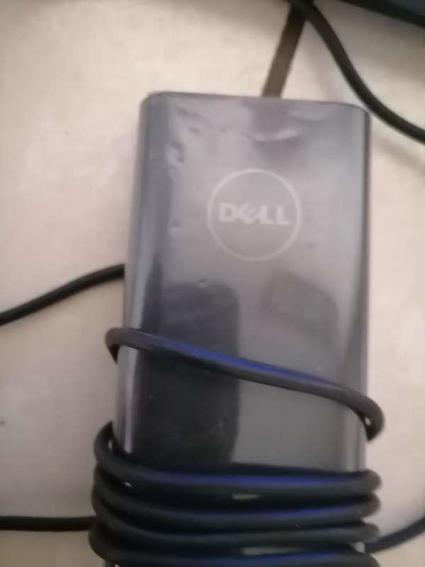EXCELLENT i5 DELL LATITUDE E5570 6TH GEN ,8GB RAM,500GB HDD, BATTERY 100%,CHARGER,SIM SLOT