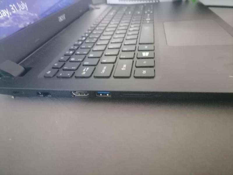 I5 7TH GEN ACER ASPIRE 3*512GB NVME SSD,15GB RAM,BATTERY100%*ORIGINALCHARGER*