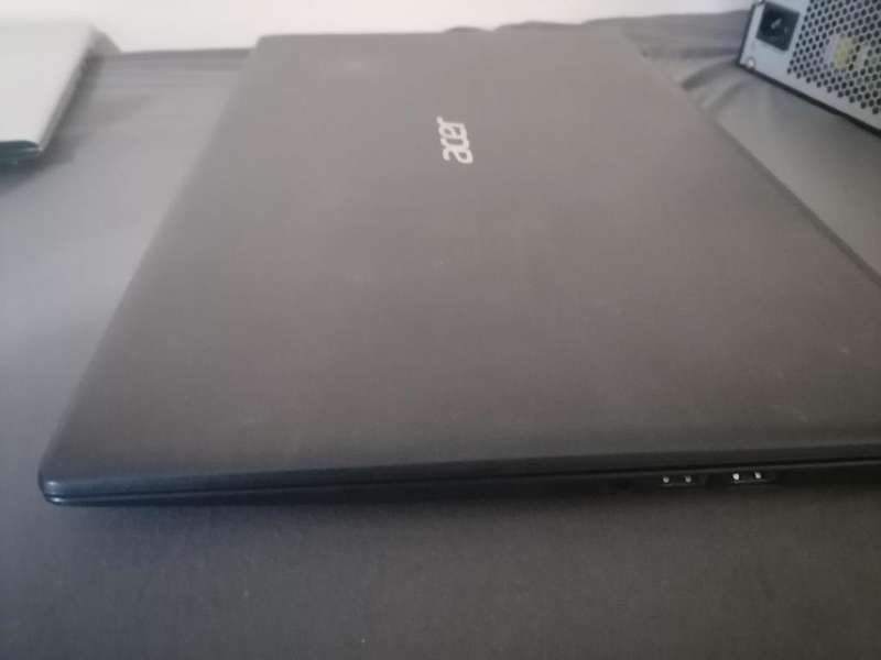 I5 7TH GEN ACER ASPIRE 3*512GB NVME SSD,15GB RAM,BATTERY100%*ORIGINALCHARGER*