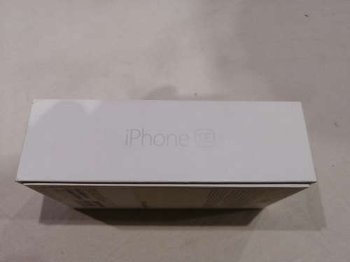 IPHONE SE| 16GB | SILVER EXCELLENT ALMOST NEW 9/10 CONDITION
