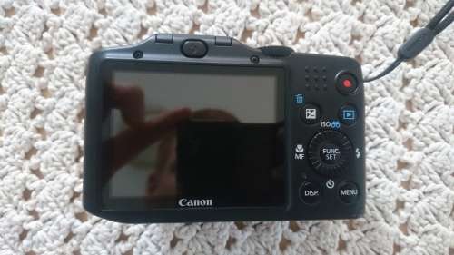 Canon SX160IS camera with 16x optical zoom
