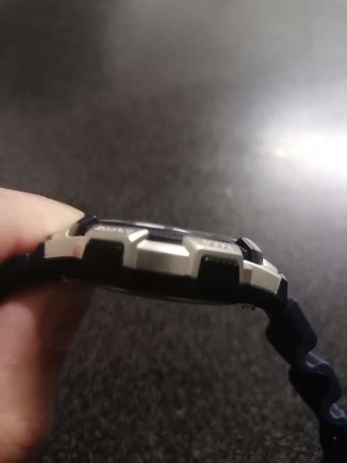 CASIO ILLUMINATOR AE-1000W .100m WATER RESISTANT 10 YEAR BATTERY