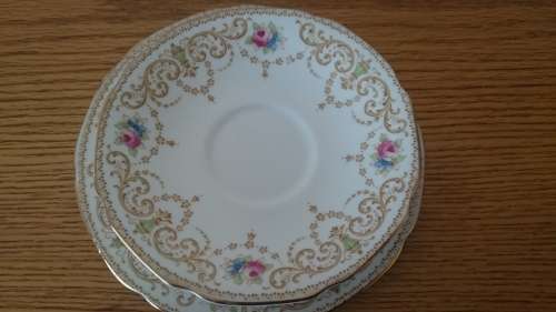 PARAGON TRIO  (Royal Albert)