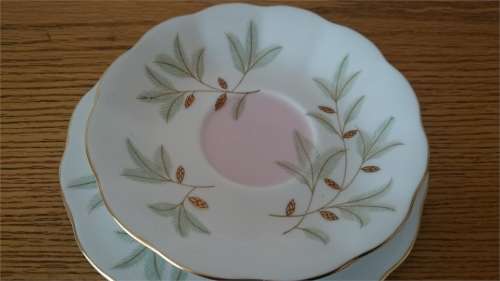 ROYAL ALBERT TRIO "BRAEMAR"