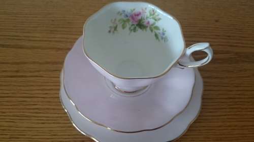 ROYAL ALBERT TRIO