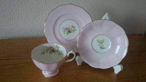 ROYAL ALBERT TRIO