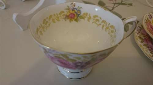ROYAL ALBERT TRIO