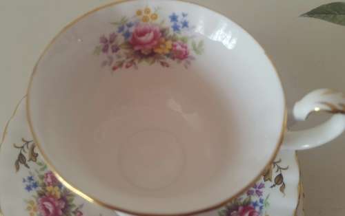 ROYAL ALBERT TRIO