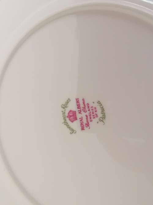 ROYAL ALBERT TRIOs