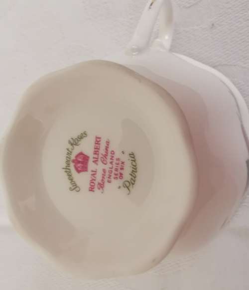 ROYAL ALBERT TRIOs