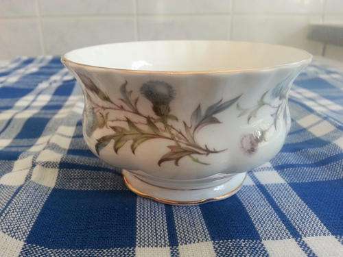 ROYAL ALBERT "BRIGADOON" SUGAR BOWL