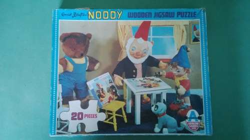 Vintage 1973 Noddy Wooden Jigsaw Puzzle ,Made in England by Arrow Games LTD