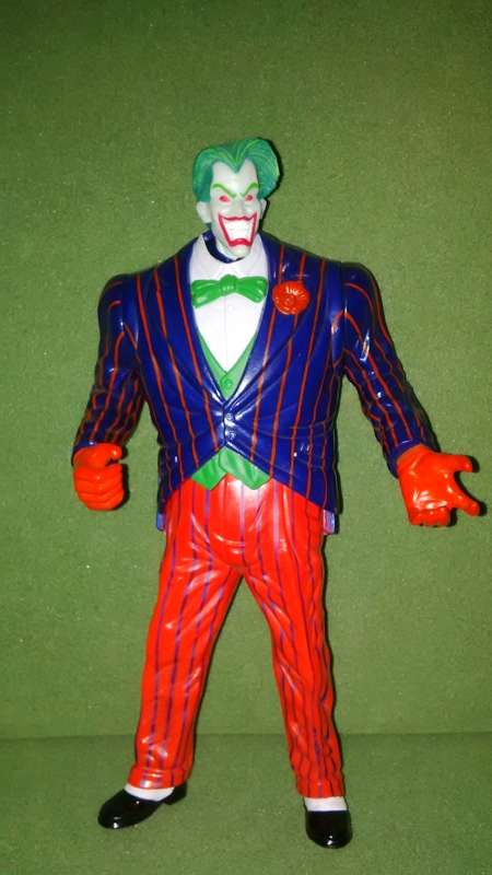 Vintage Joker Of Batman 1997 DC Comics Action Figure With Removable Parts