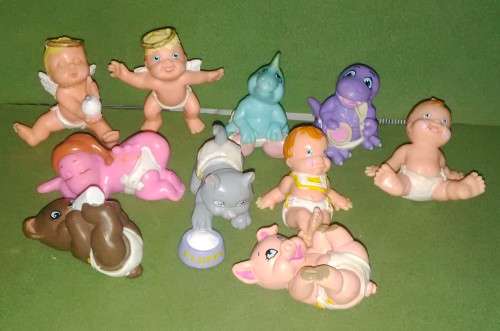 Diaper Babies Collection Of 10 Figures All In Very Good Condition