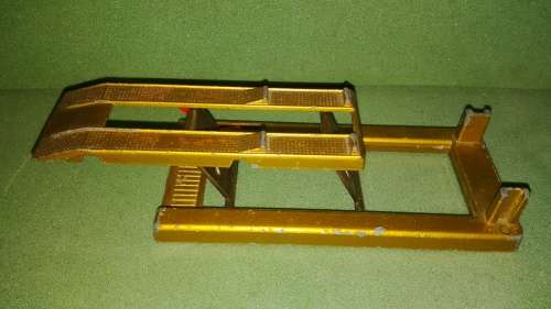 Matchbox Series NoA-1 Service Ramp Fully Functional 1970 Lesney Products and CoDie-Cast Model