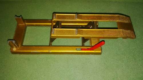 Matchbox Series NoA-1 Service Ramp Fully Functional 1970 Lesney Products and CoDie-Cast Model