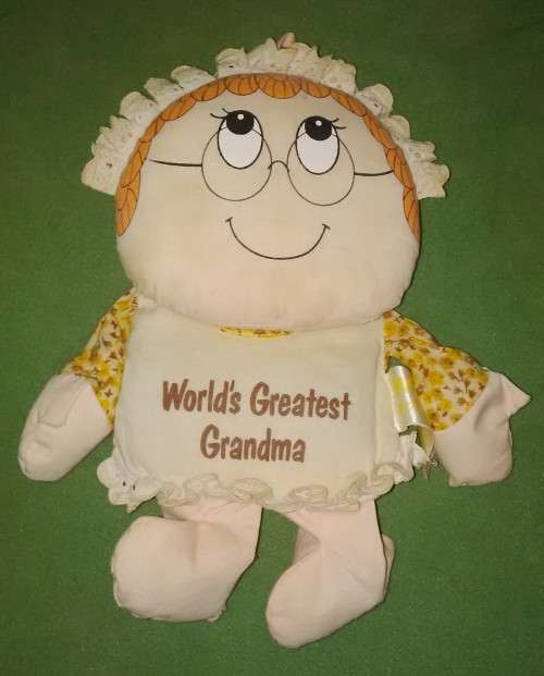 Wilbur And Friends Beaded Soft Toy Doll `World`s Greatest Grandma`