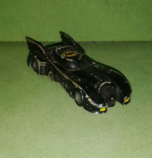 ERTL 1989 Batmans Batmobile, TM and DC Comics Inc Die-Cast Model Made In Thailand