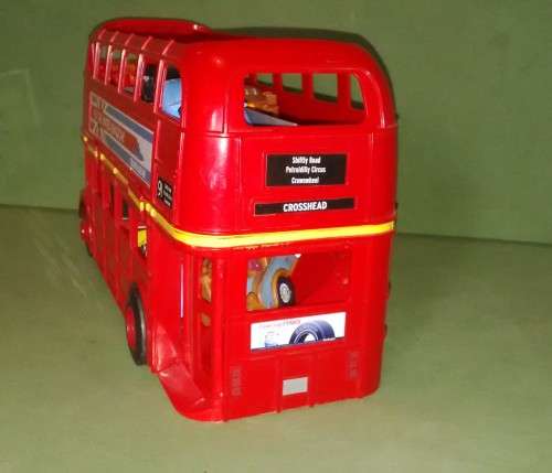 Disney/Pixar Cars Movie Character Lot Of 10 Cars With Large London Bus Car Transporter