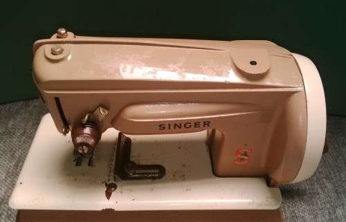 Antique Singer Metal Sewhandy Sewing Machine For The Little Seamstress