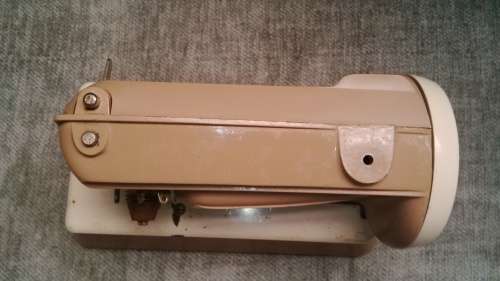 Antique Singer Metal Sewhandy Sewing Machine For The Little Seamstress