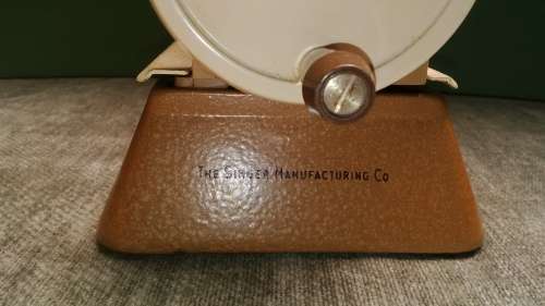 Antique Singer Metal Sewhandy Sewing Machine For The Little Seamstress
