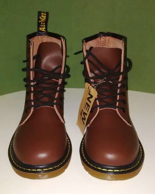 Dr. Martens Original New Size :40 Brown Genuine Leather Boots
