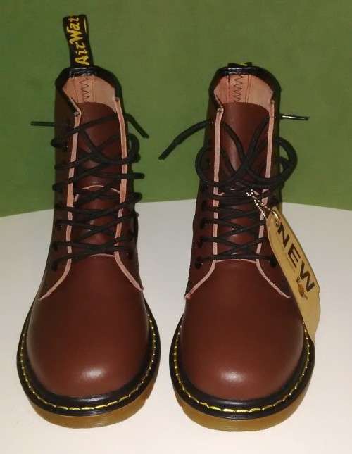 Dr. Martens Original New Size :40 Brown Genuine Leather Boots